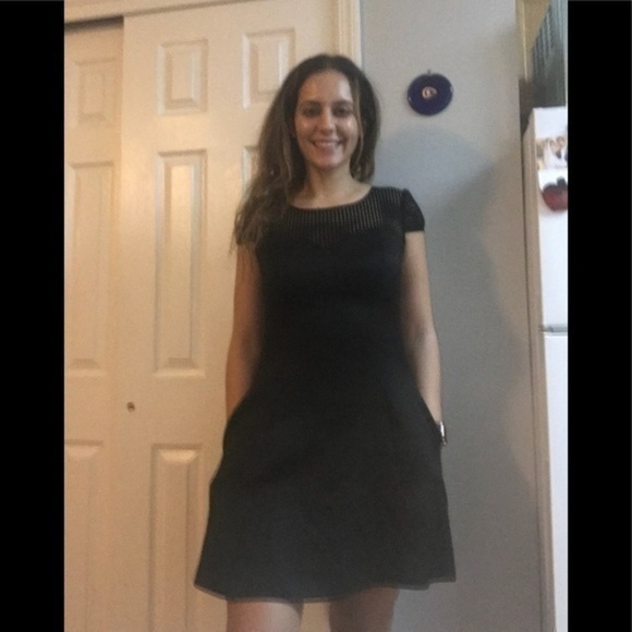 Guess A-Line Little Black Dress Size 4 - Picture 3 of 8